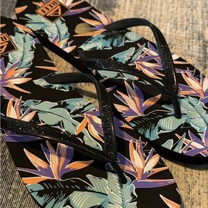 Reef Black and Purple Tropical Sandals